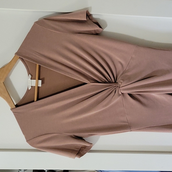 HM Neutral Dress - Picture 3 of 5
